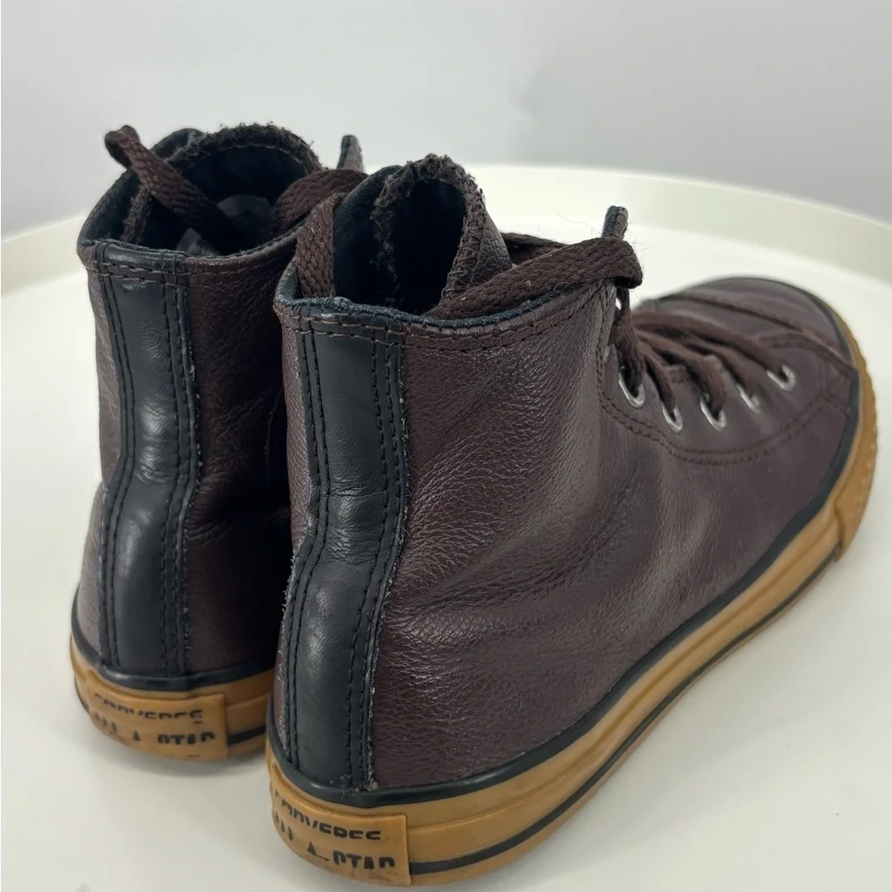 NWOB Burgundy Leather Converse High Top Youth‎ Sneakers Purple 2